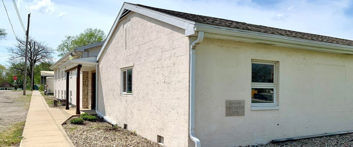 ashmore baptist church exterior